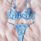 Set bordado celeste floral